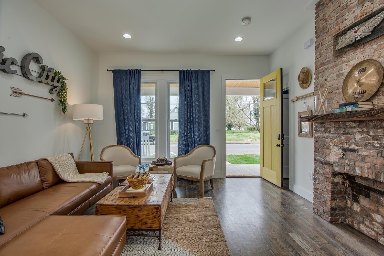 Cozy living room with open door.