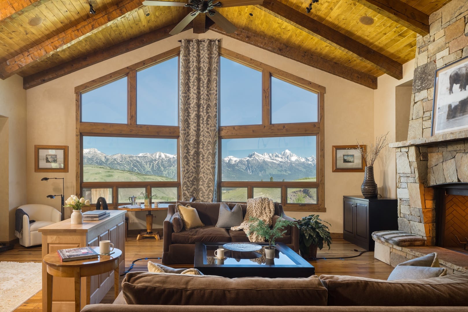 Cozy living room with mountain view.