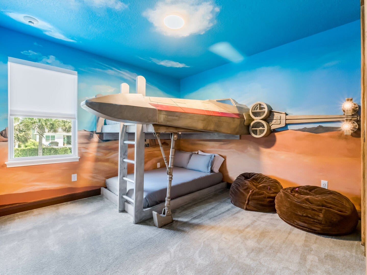 Star Wars-themed bedroom with spaceship.