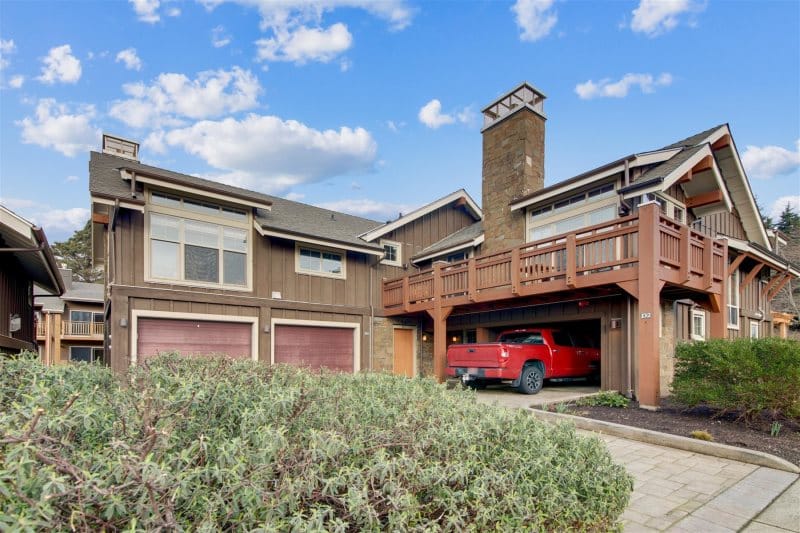 Modern house with multiple garages.