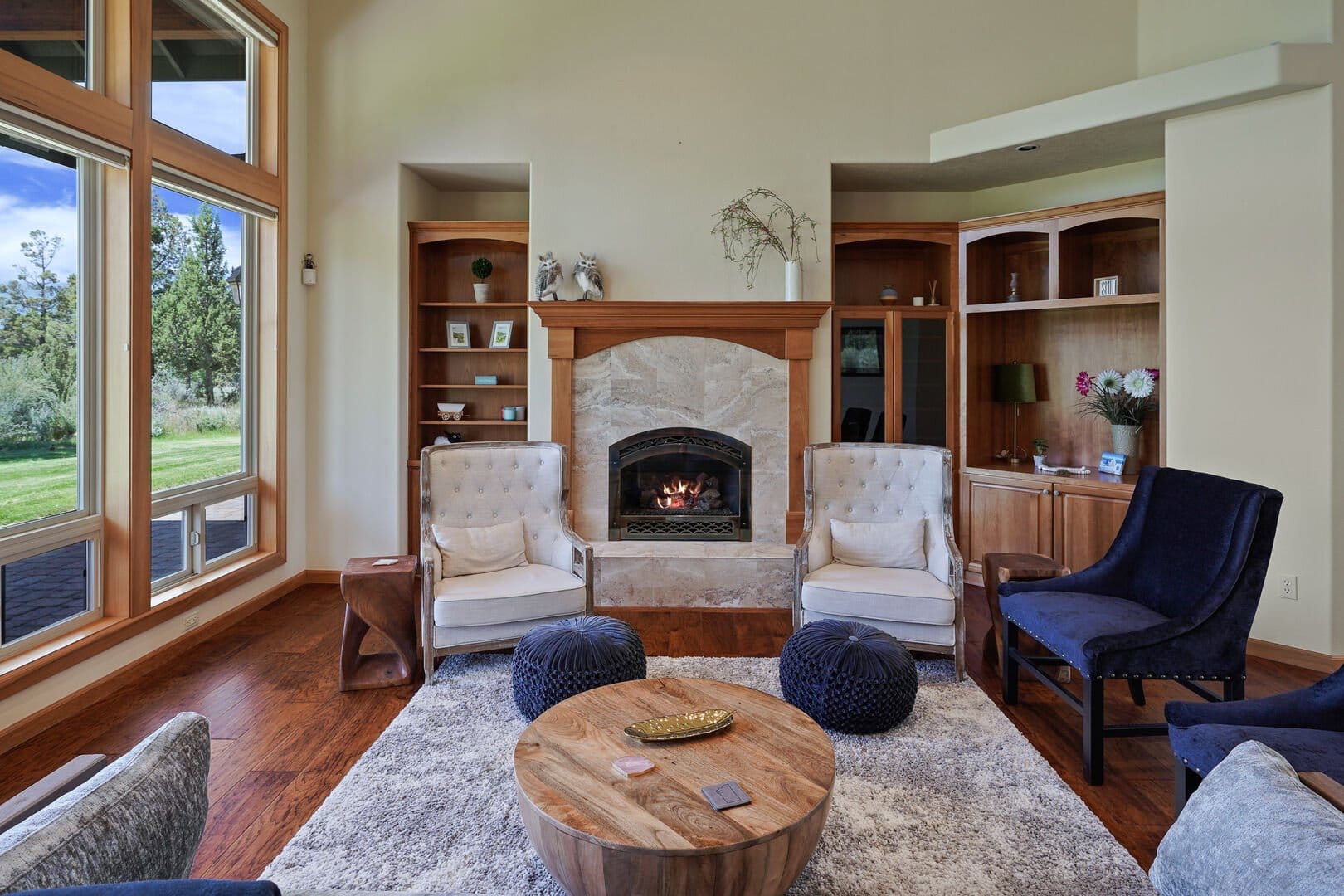 Cozy living room with fireplace.