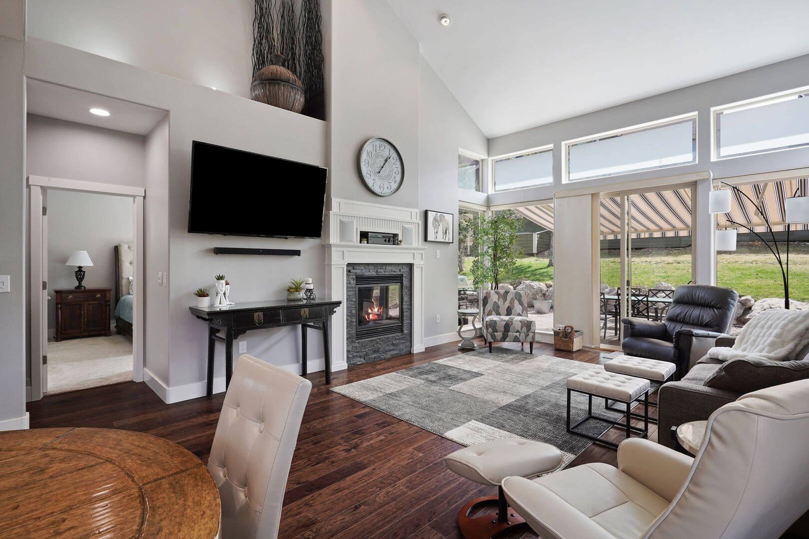 Modern living room with fireplace.