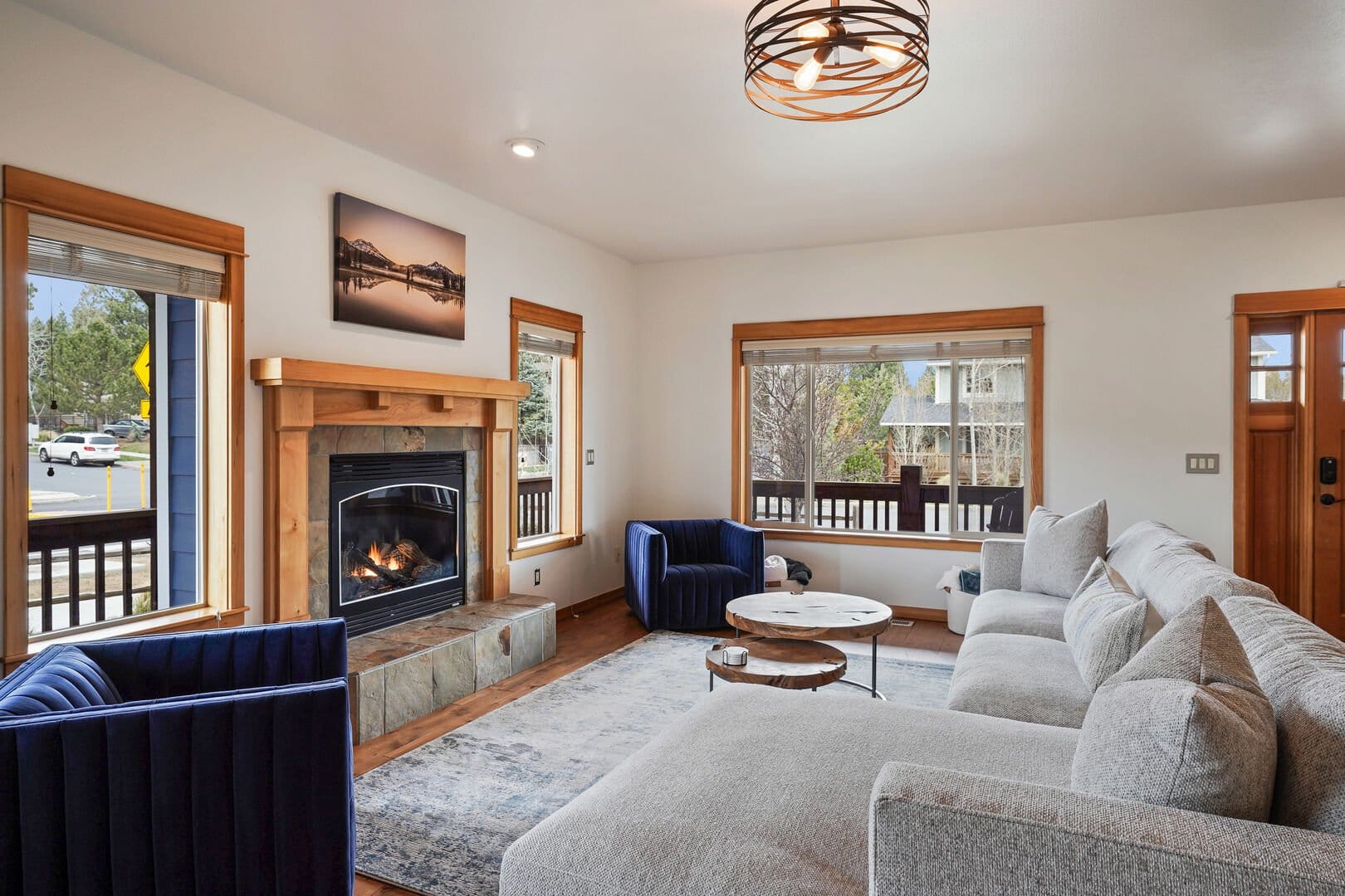 Cozy living room with fireplace.