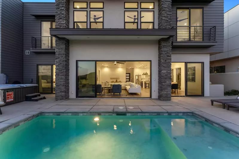 Modern house with swimming pool.