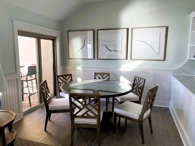 Dining area with round table.