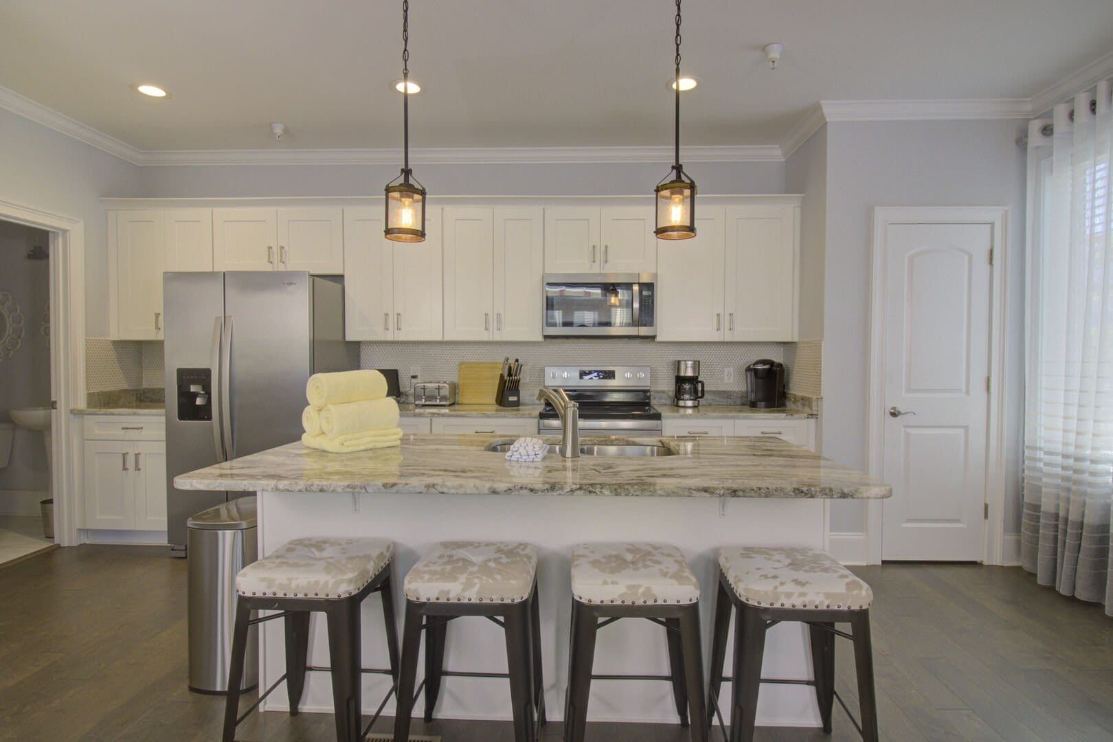 Modern kitchen with island counter.