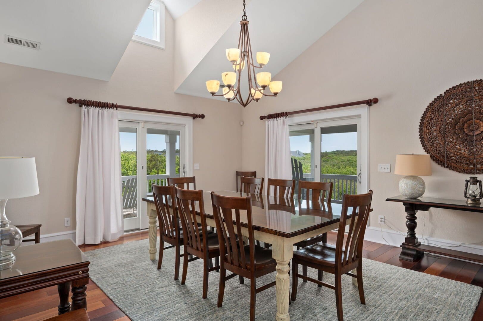 Elegant dining room with chandelier.