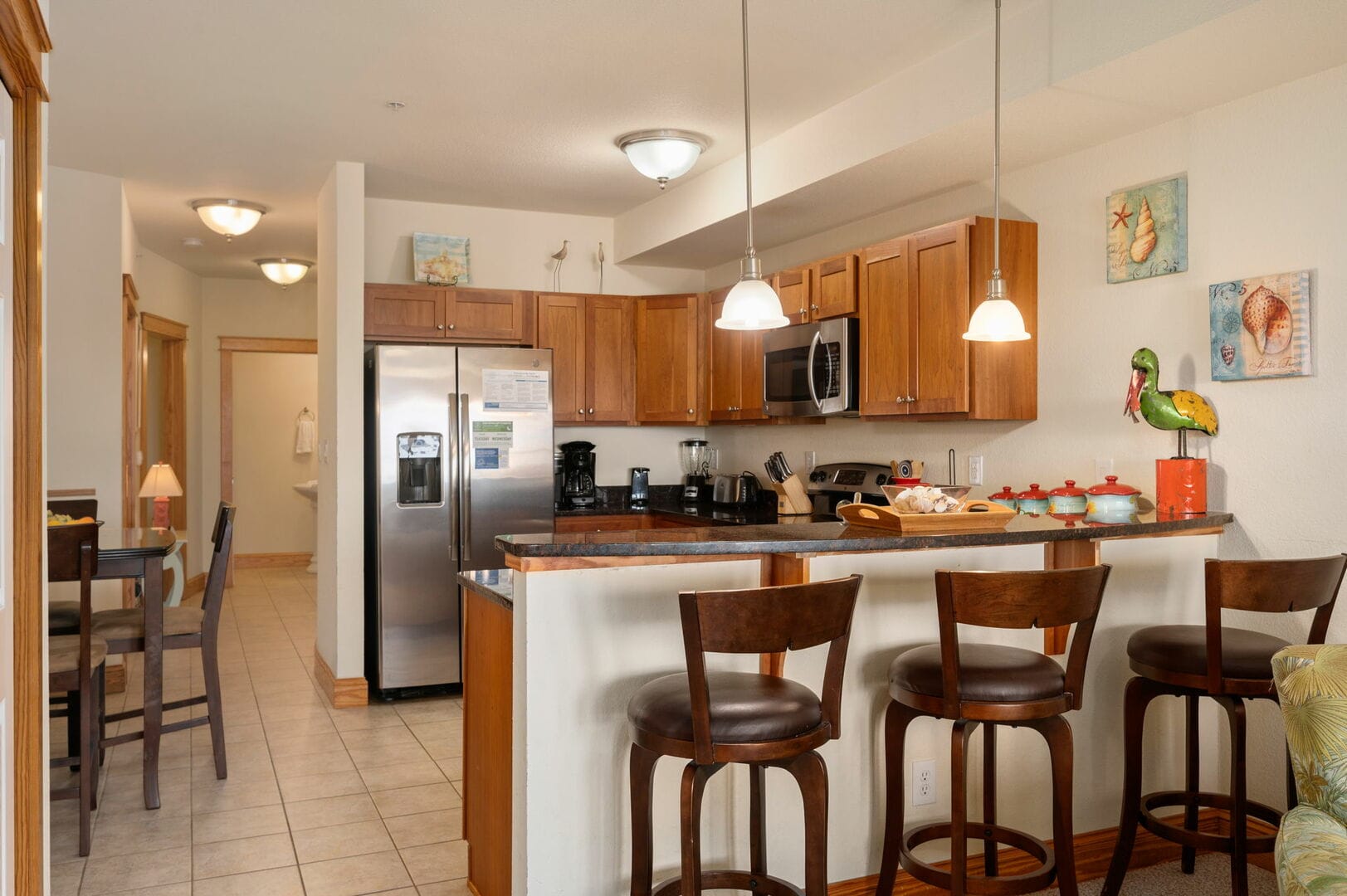 Cozy kitchen and dining area.