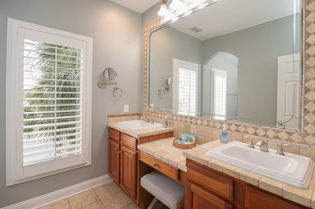 Bathroom vanity with two sinks.