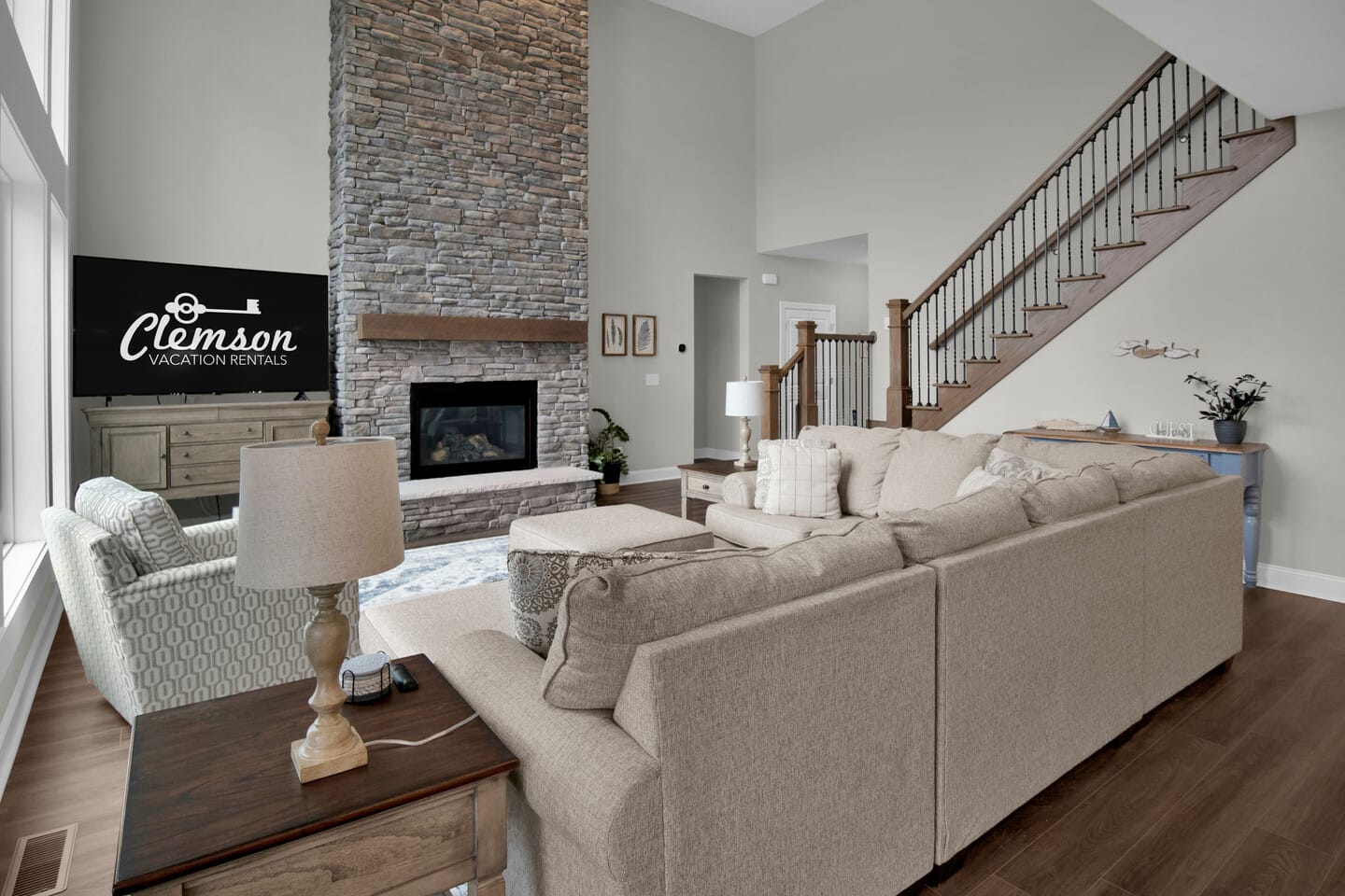 Cozy living room with fireplace.