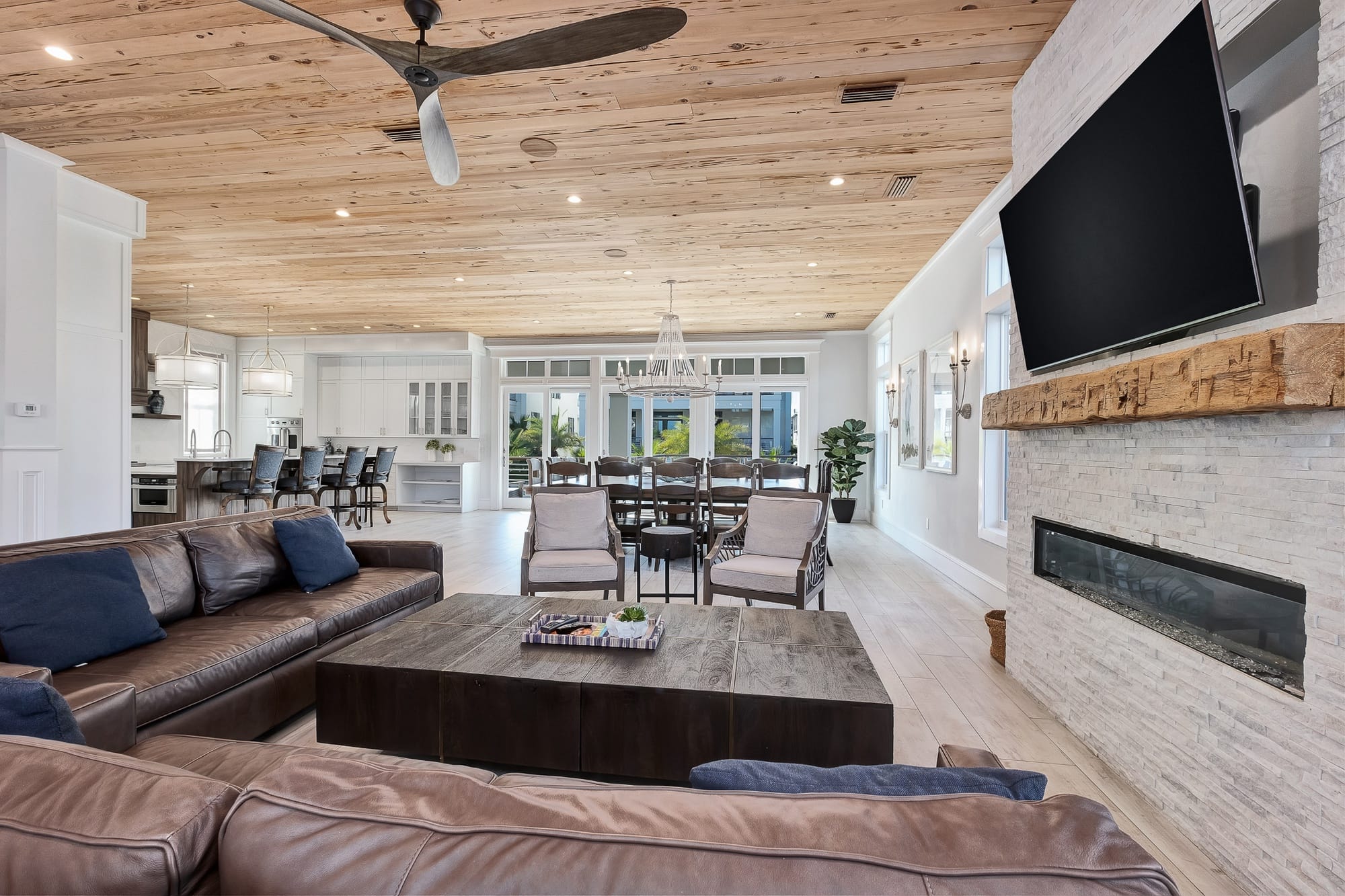 Spacious living room with modern decor.