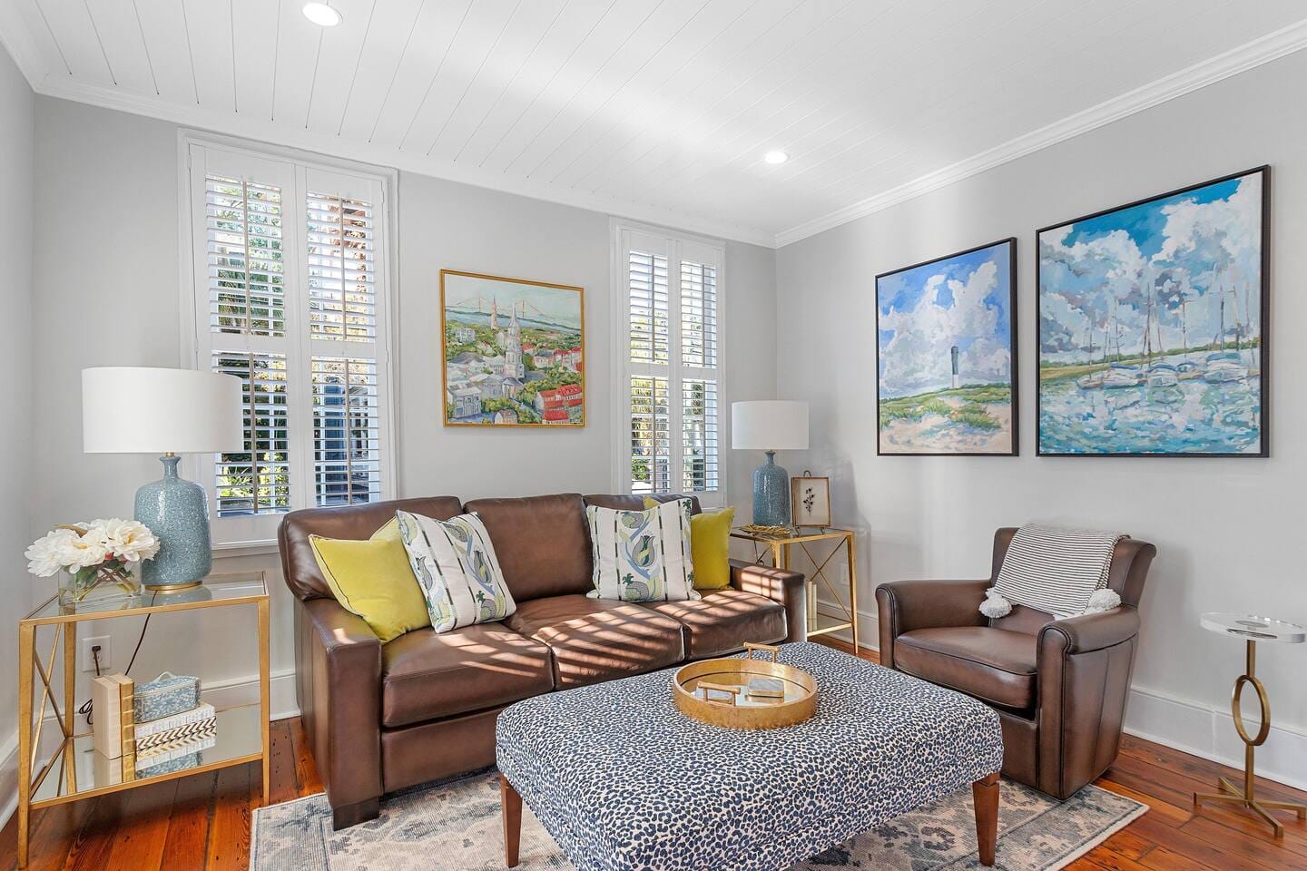 Cozy living room with paintings.