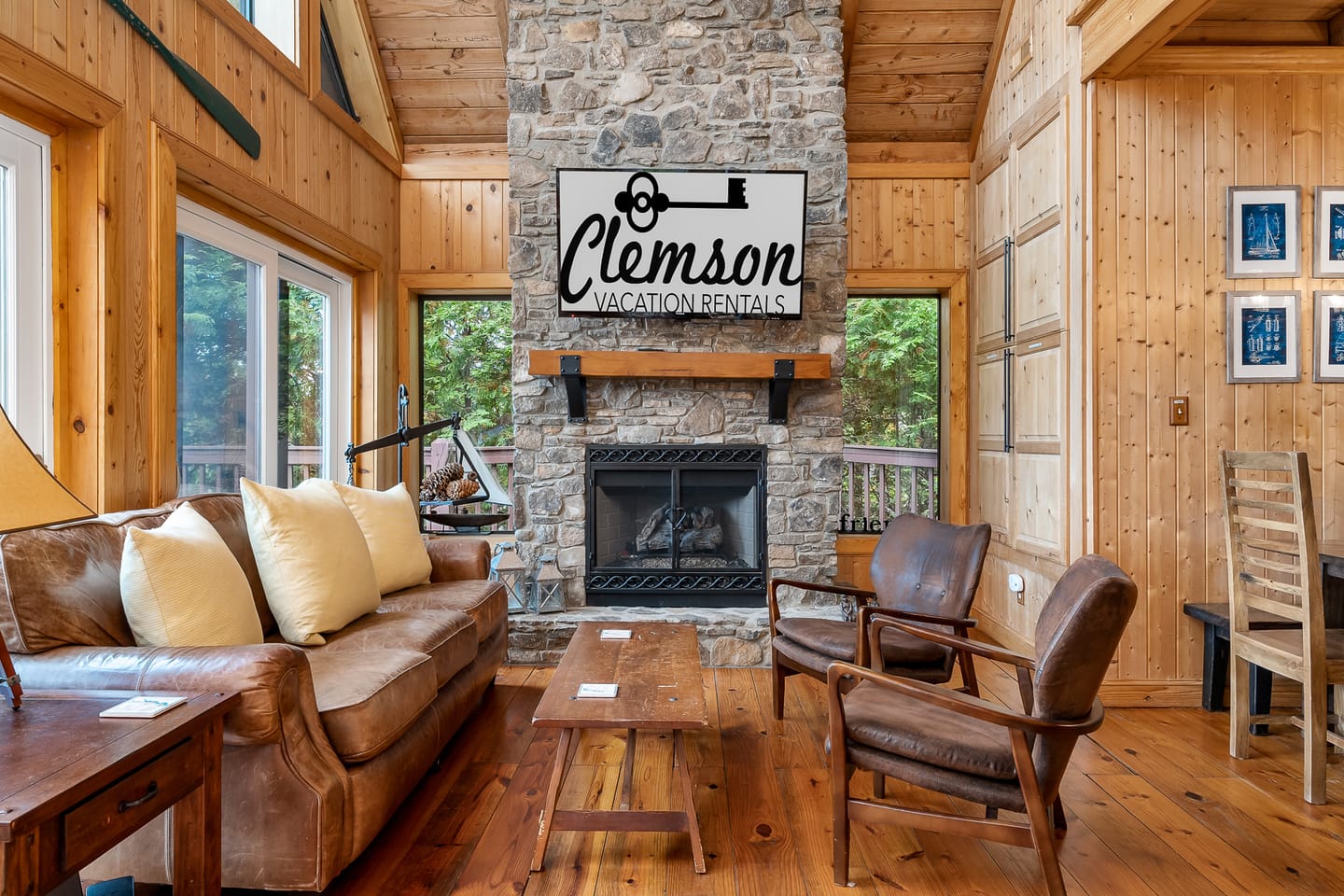 Cozy cabin living room with fireplace.