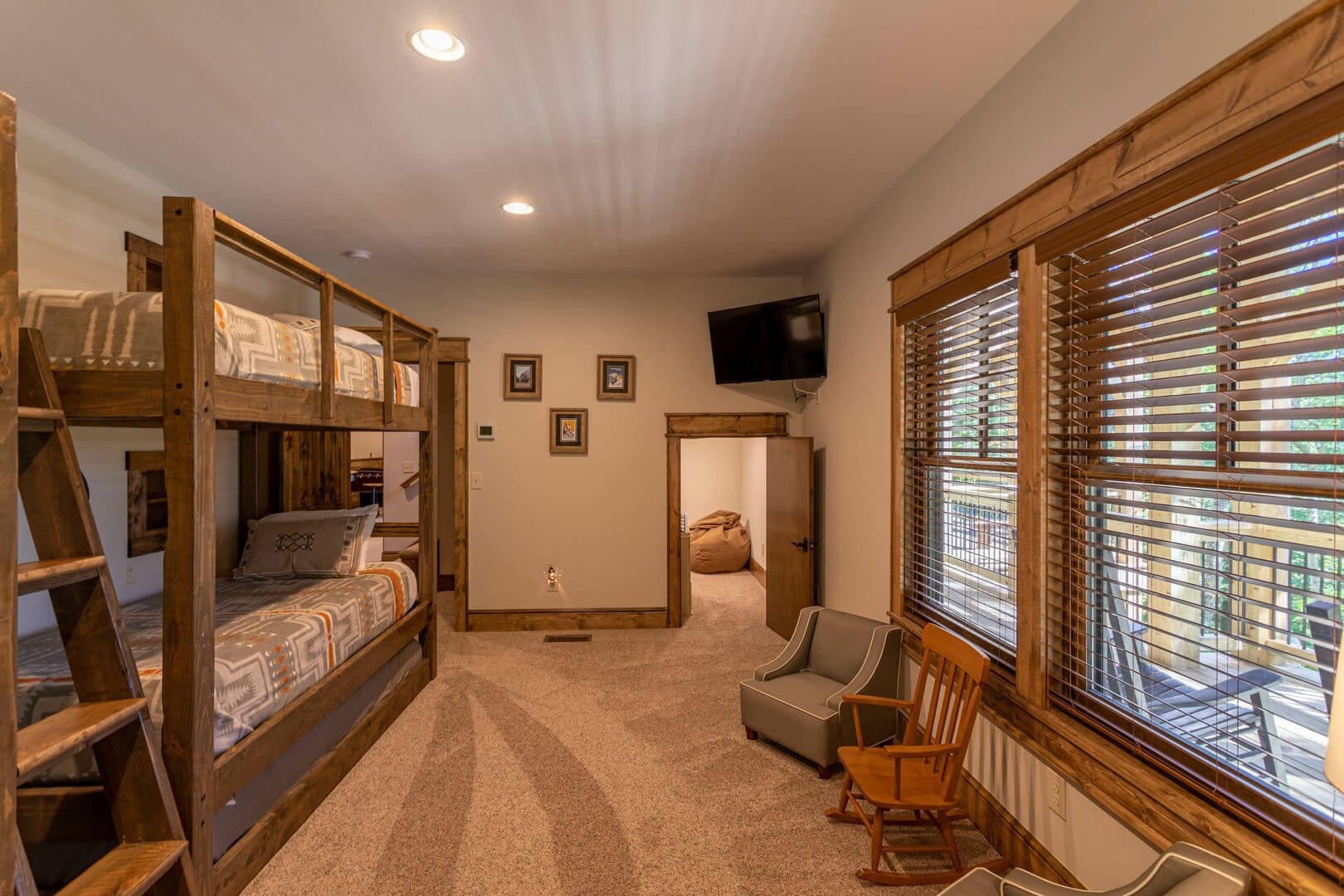 Cozy bedroom with bunk beds.