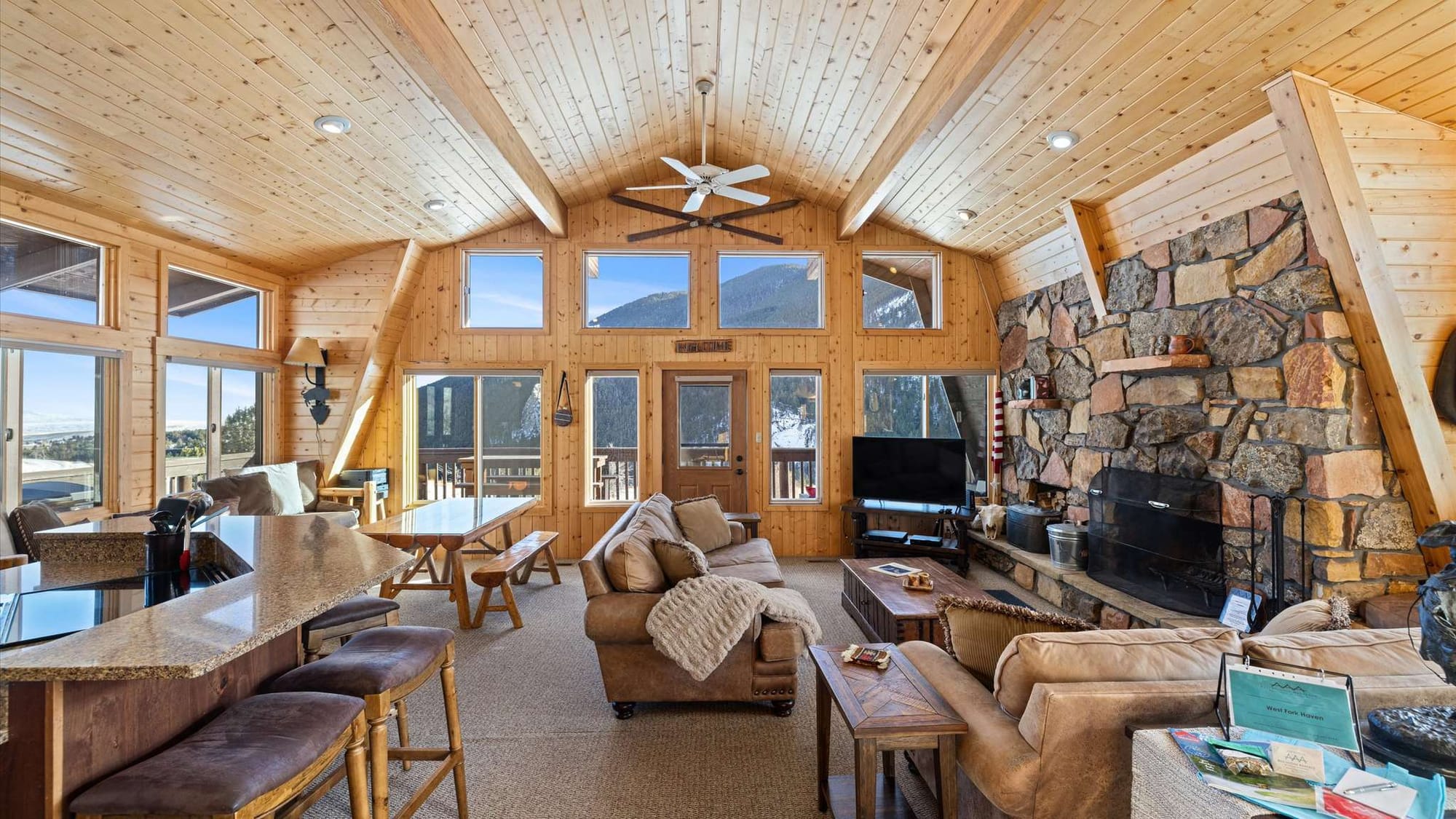 Cozy wooden cabin living room.