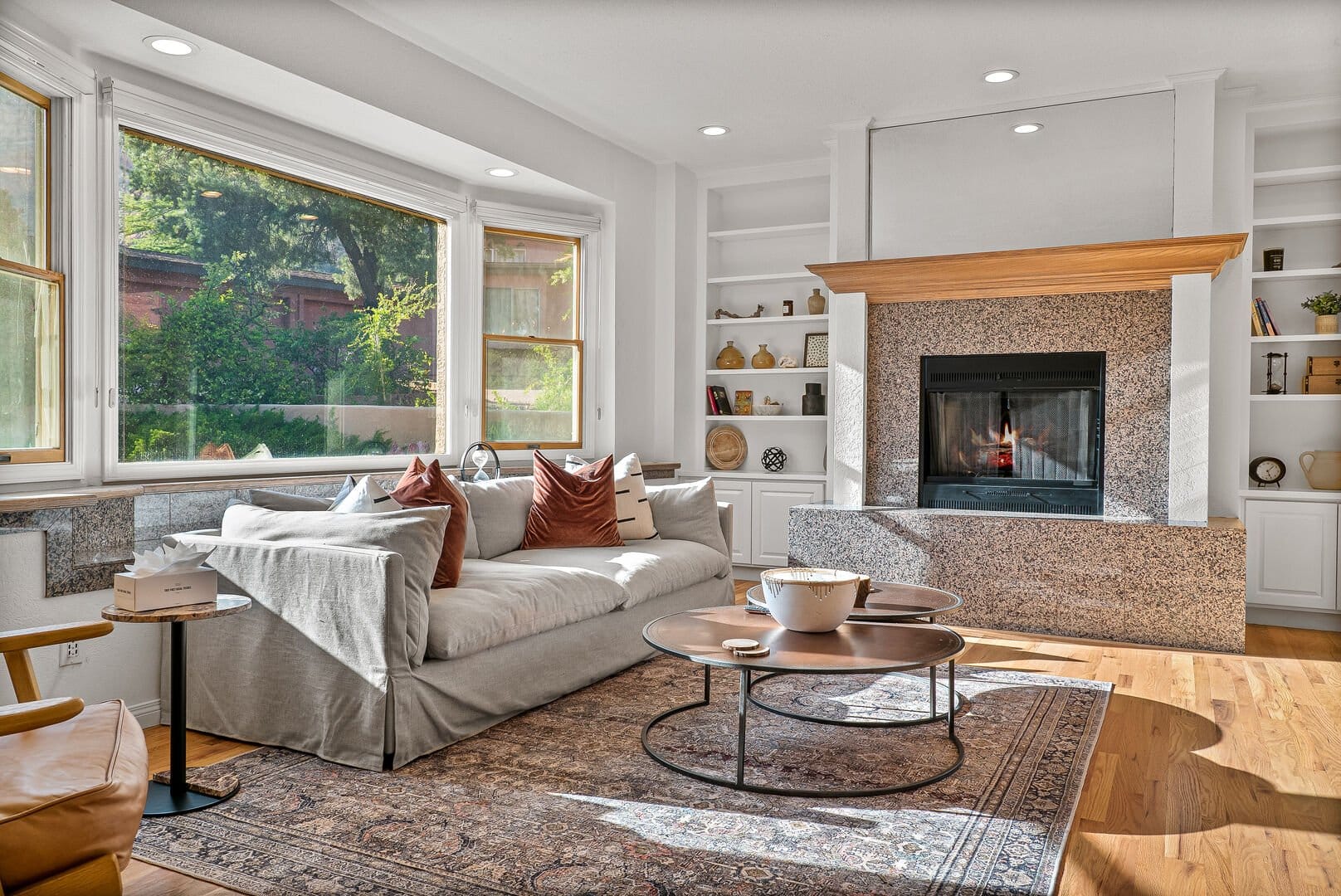 Cozy living room with fireplace.