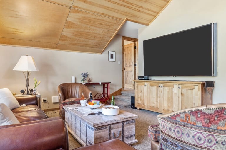 Cozy living room with TV.