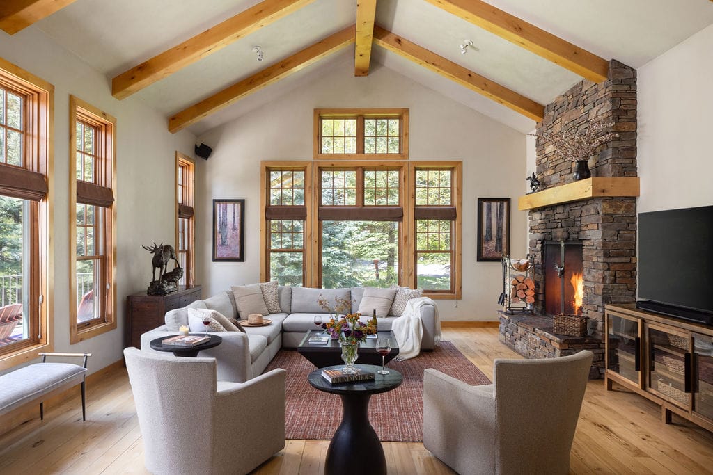 Cozy living room with fireplace.