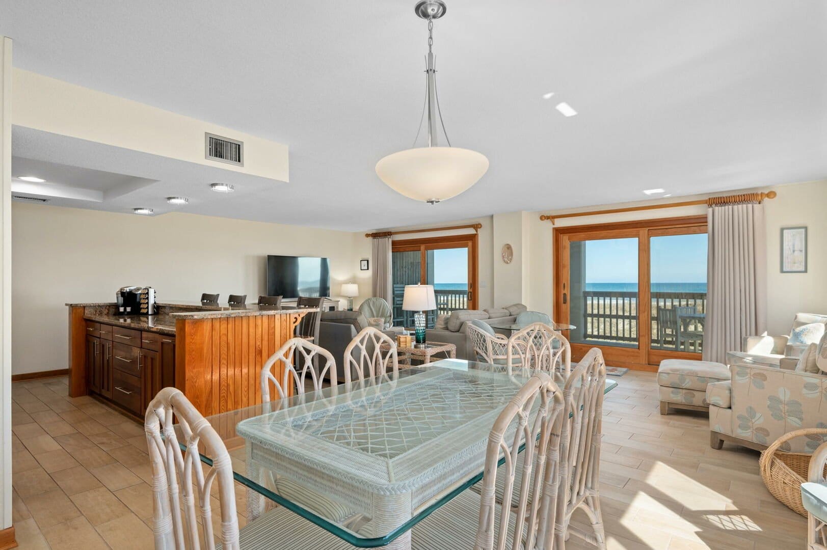 Bright, coastal living and dining area.