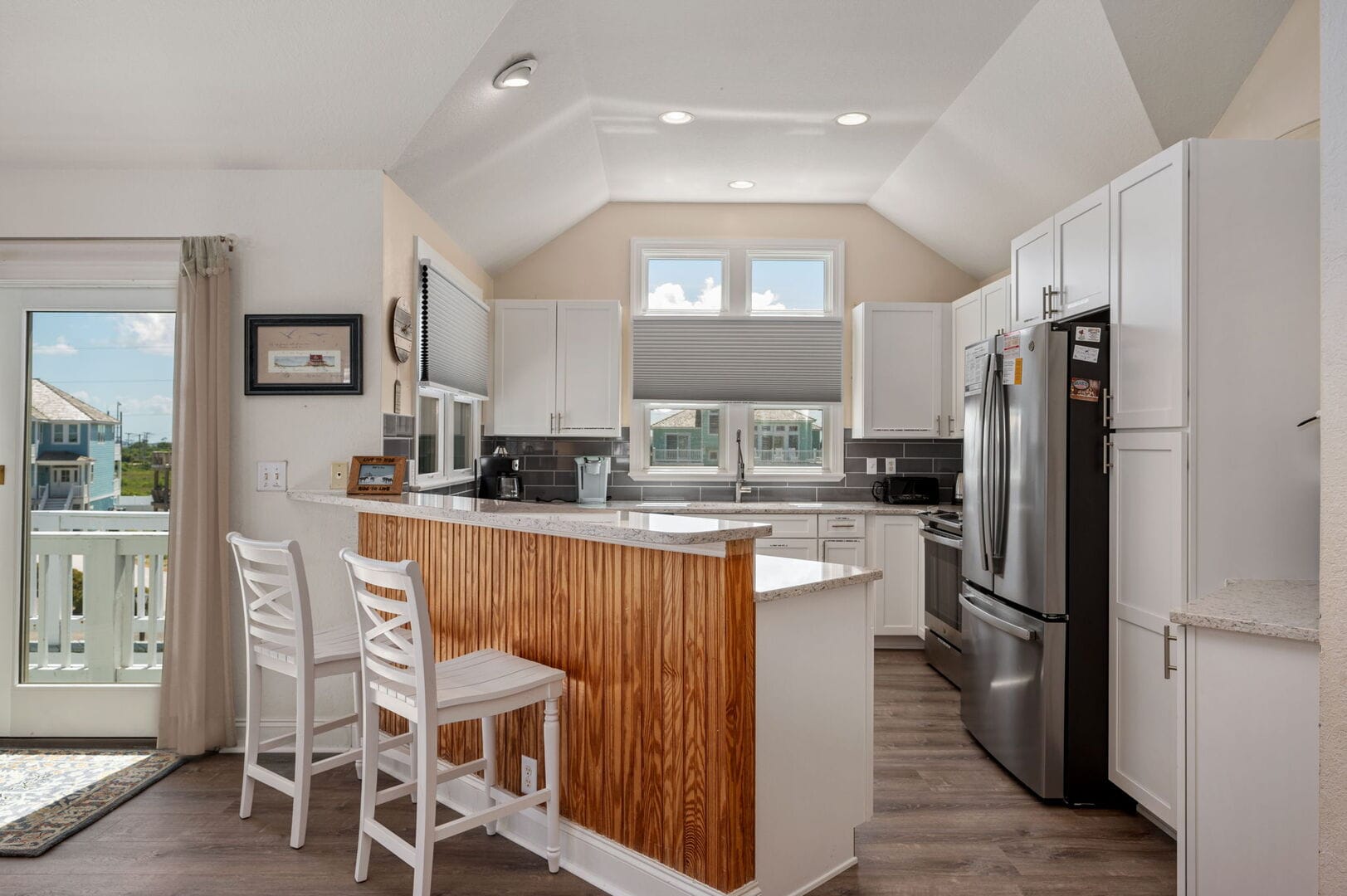Modern kitchen with breakfast bar.