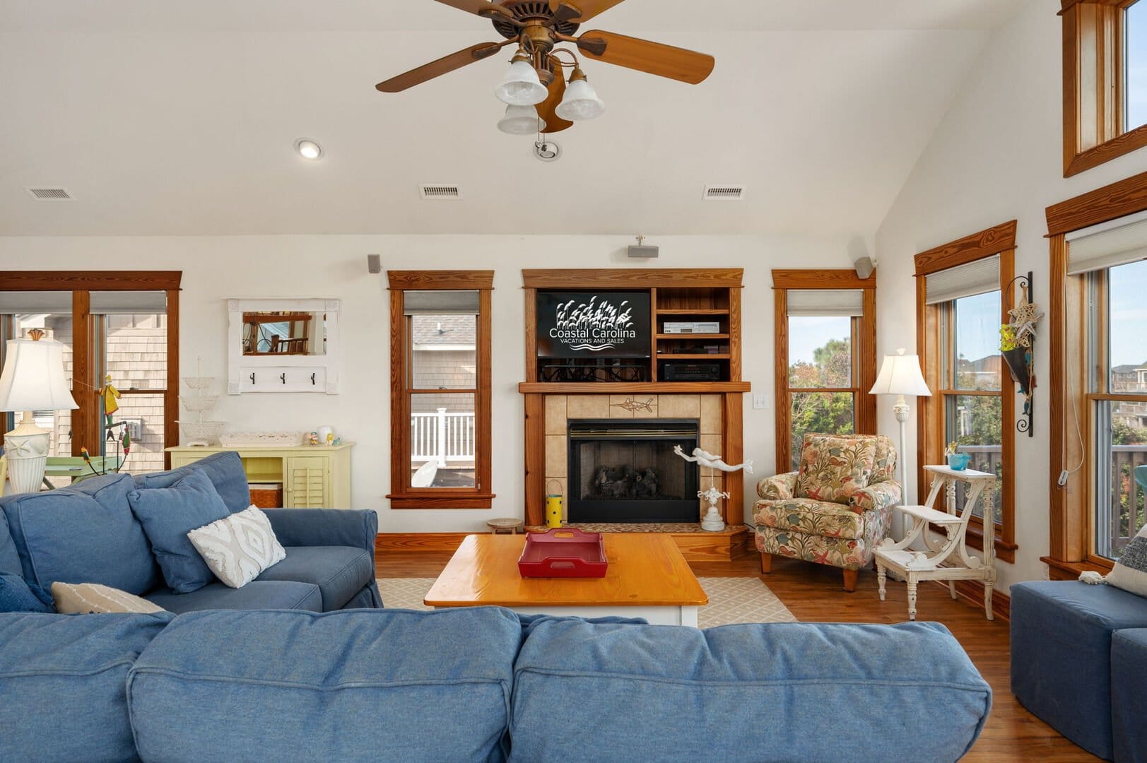 Cozy living room with fireplace.