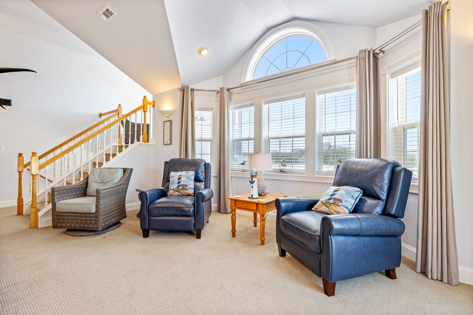 Cozy living room with armchairs.