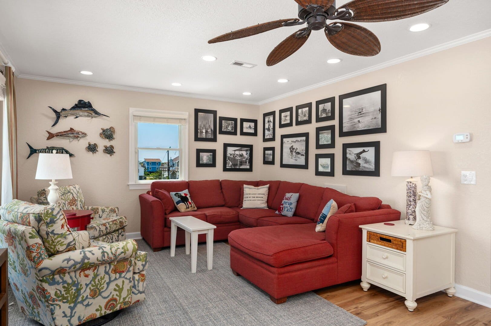 Living room with red sectional.