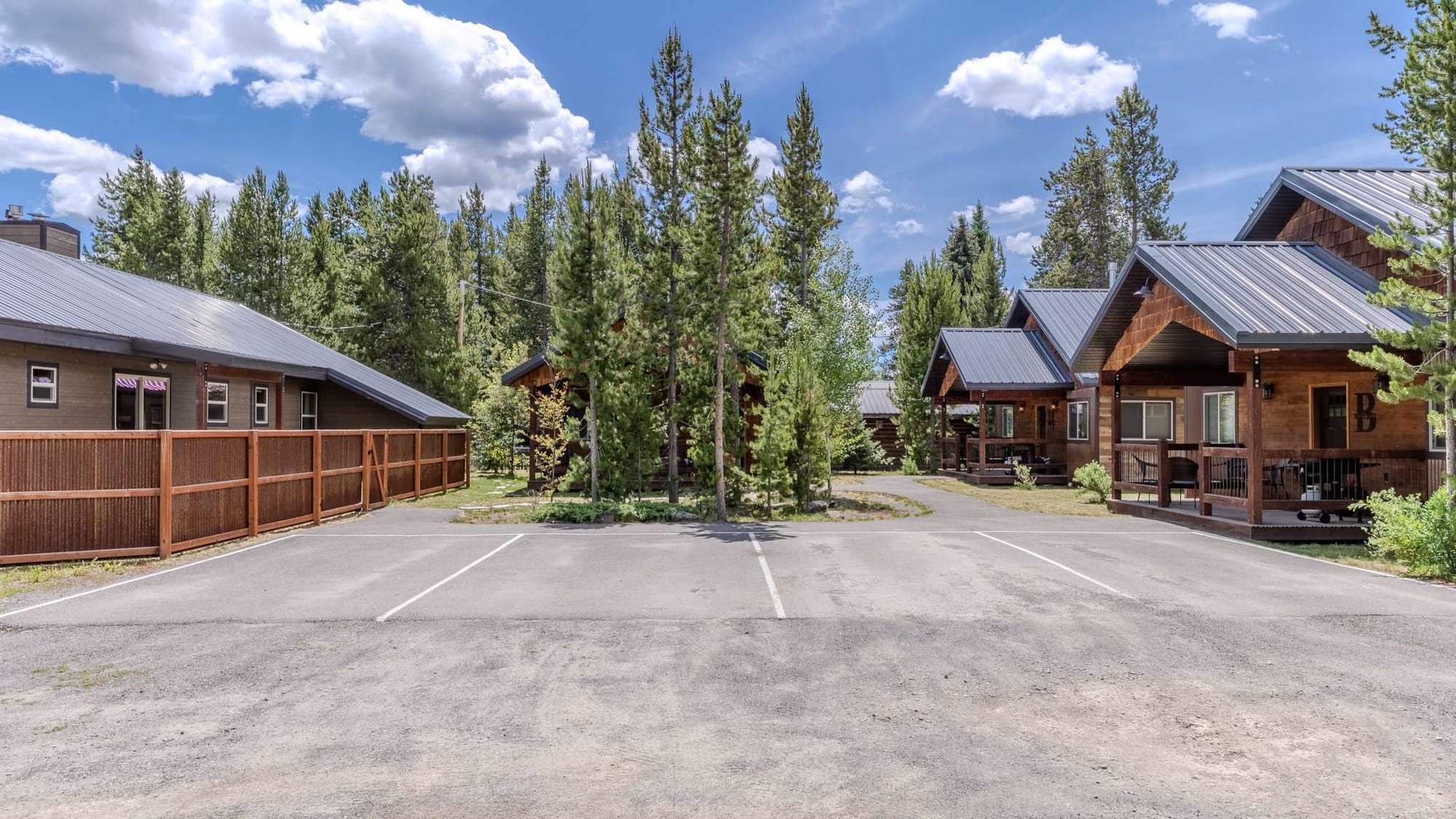Rangers Retreat in West Yellowstone