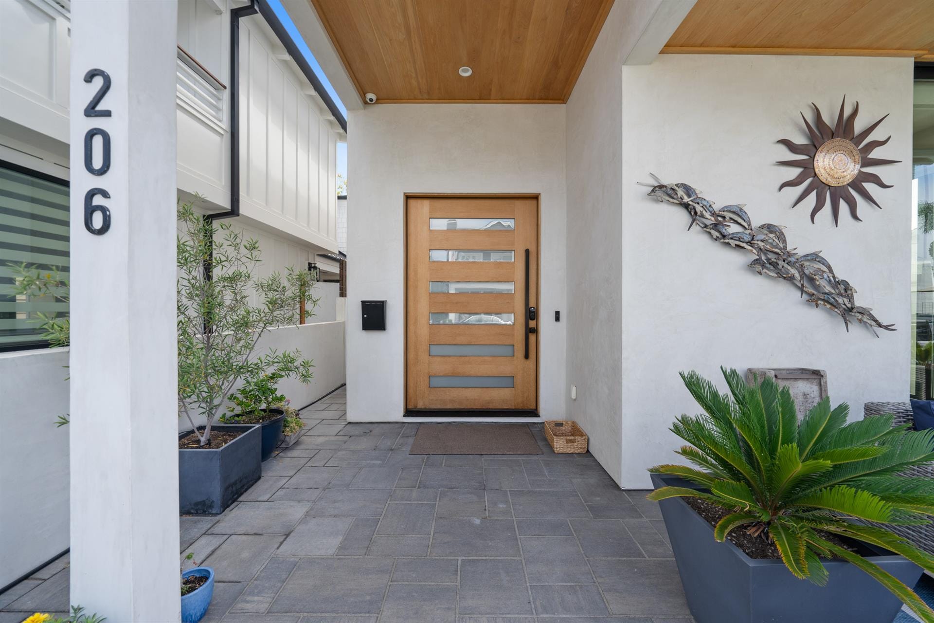 206 Onyx in Newport Beach