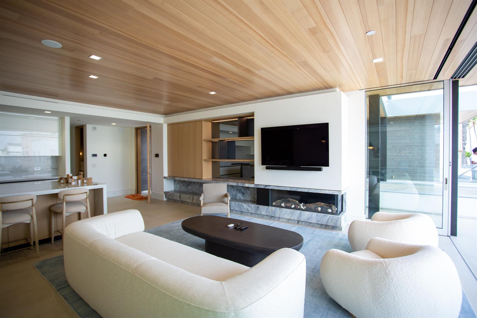 110 22nd St E in Newport Beach