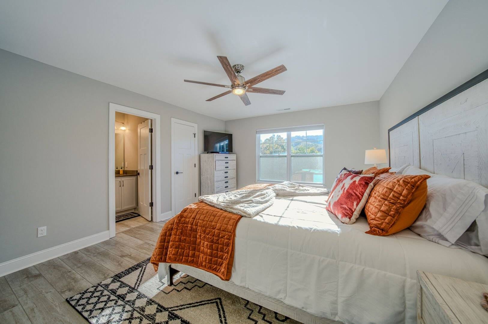 Catawba Falls Manor in Greater Asheville