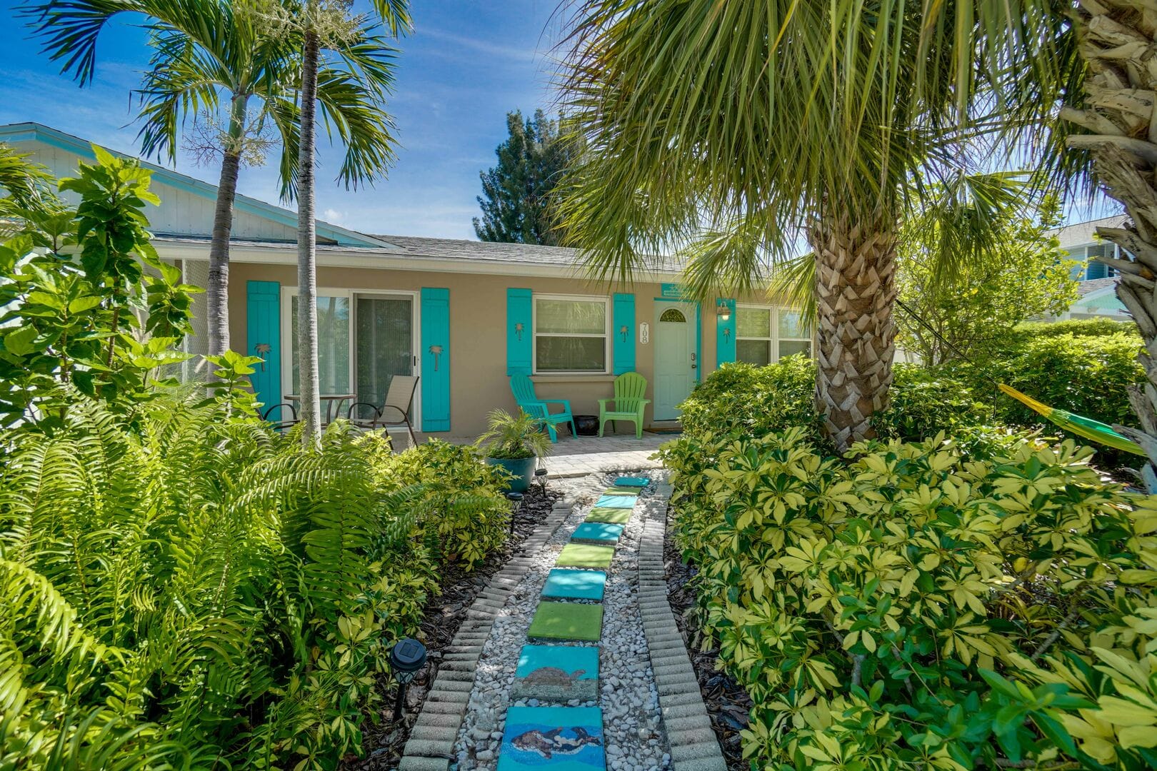 Seaglass Cottage in Anna Maria Island And Sarasota