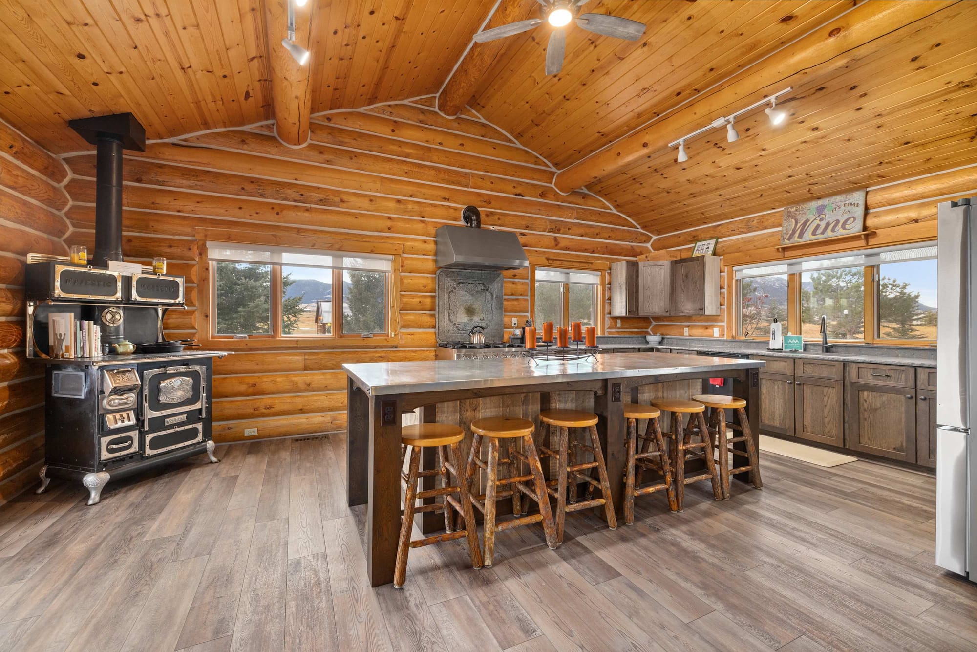 Spruce Lodge in Red Lodge Montana