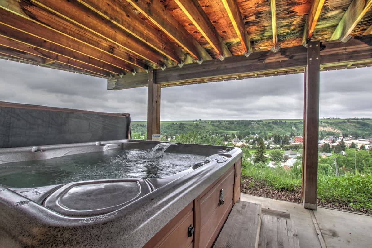 Spruce Lodge in Red Lodge Montana