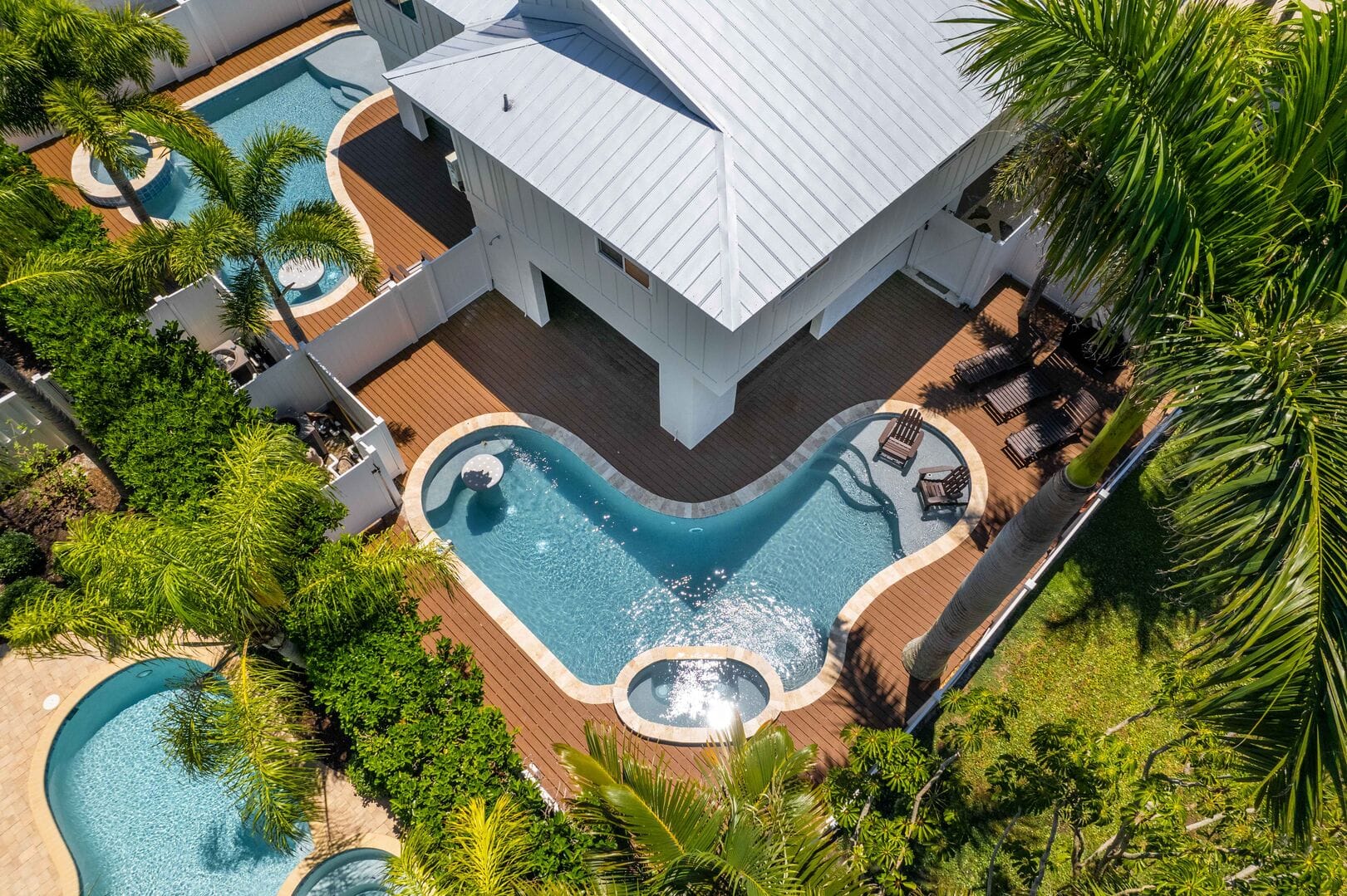 Paradise Palms