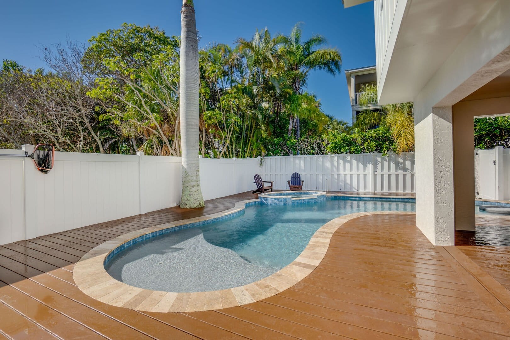 Paradise Palms