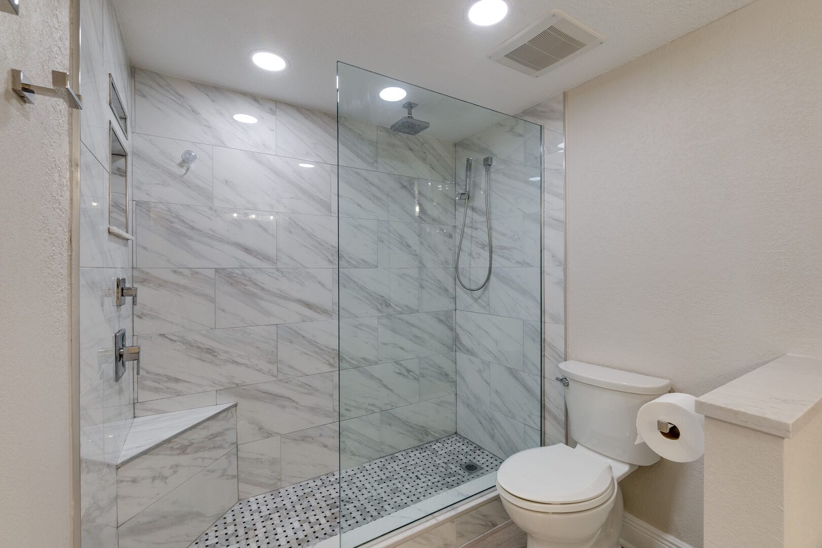 Aqua Blu at Anna Maria Island Club 27 in Anna Maria Island And Sarasota