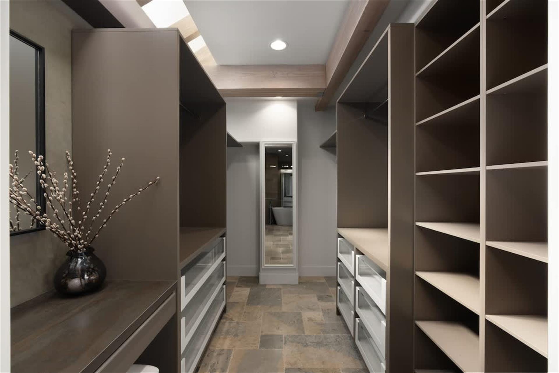 2204 Waterfront