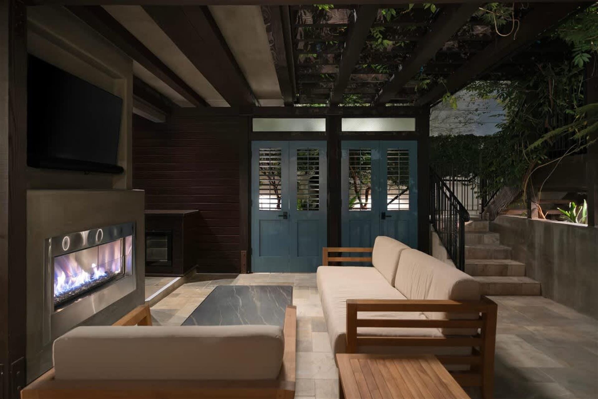 2204 Waterfront