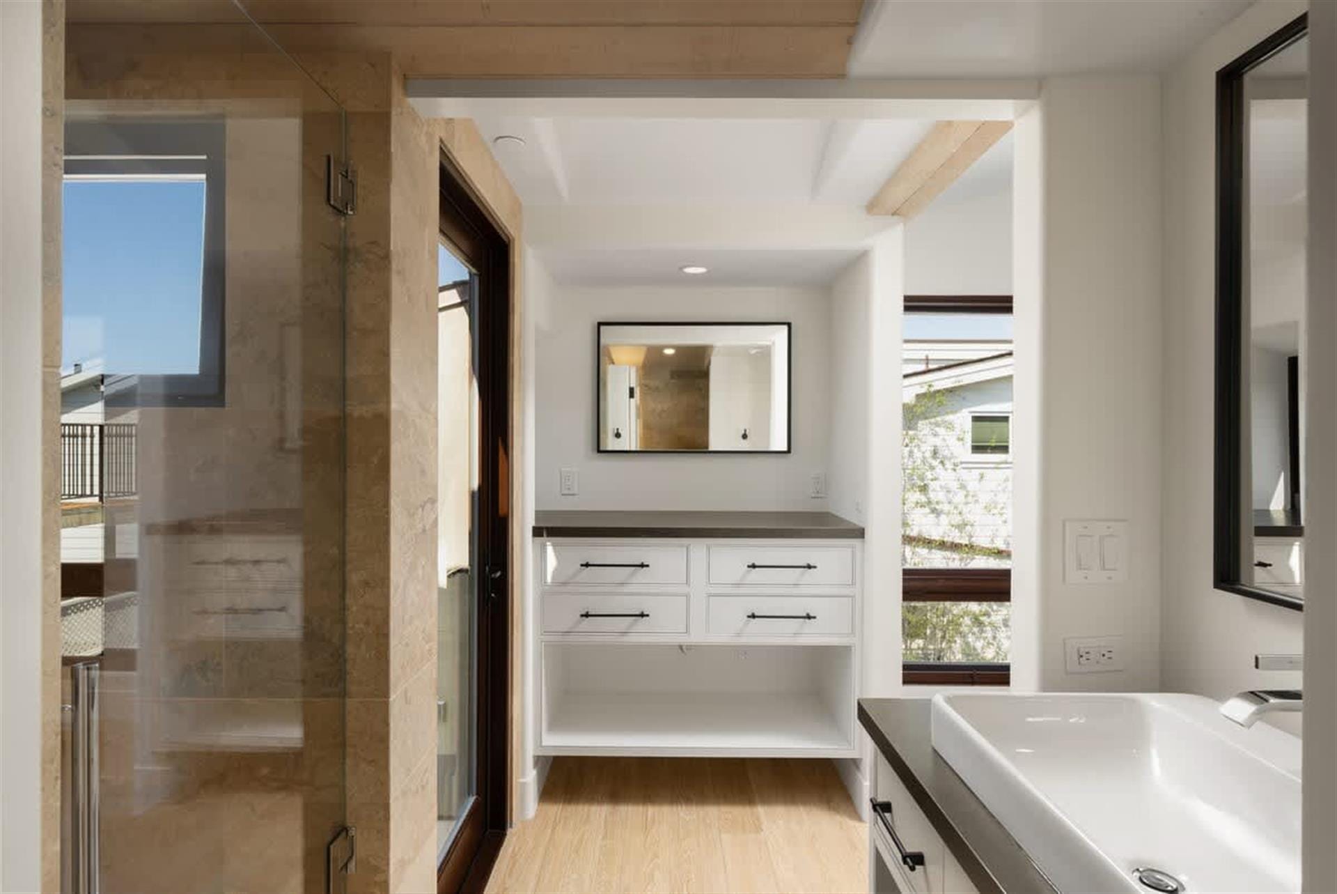 2204 Waterfront