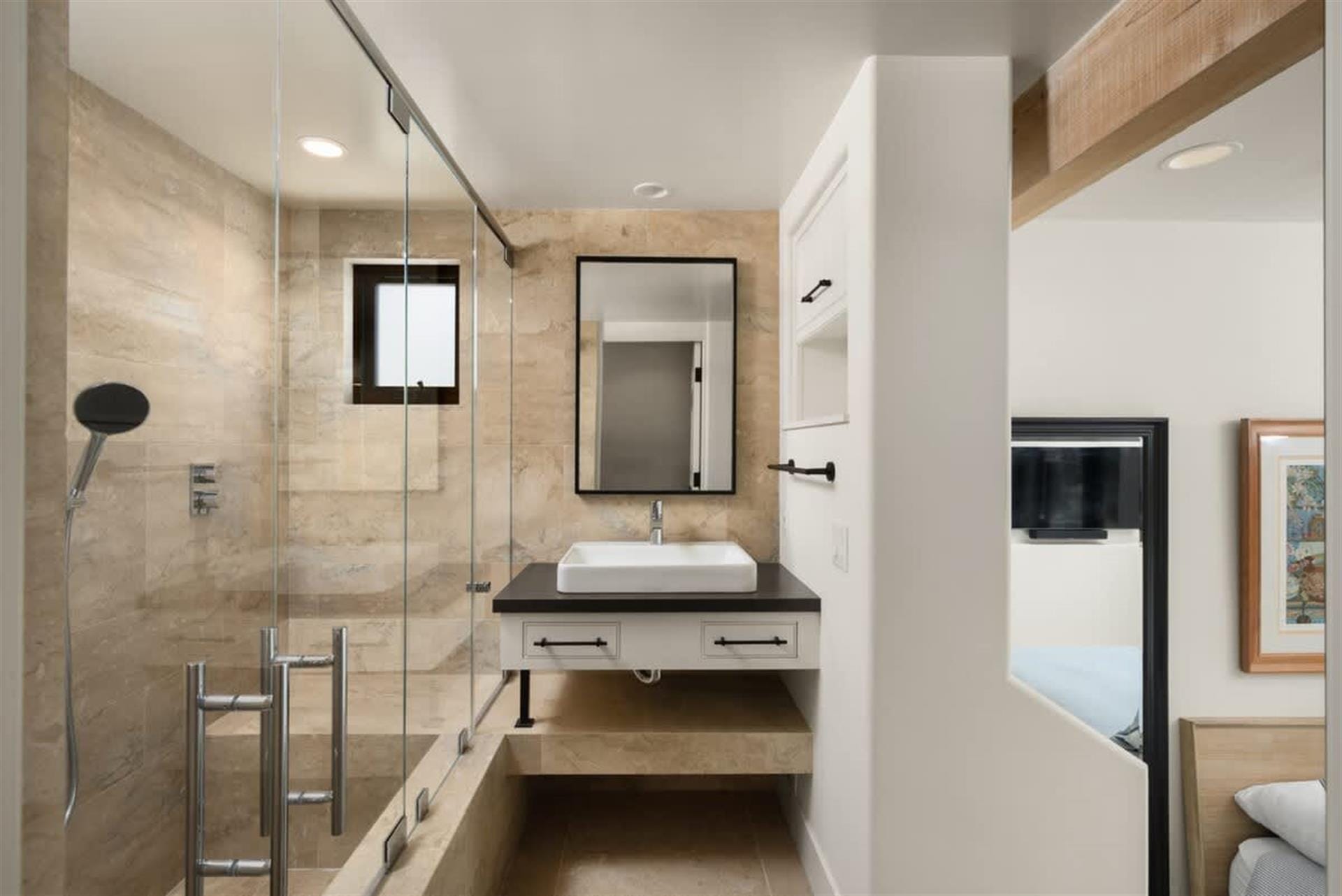 2204 Waterfront