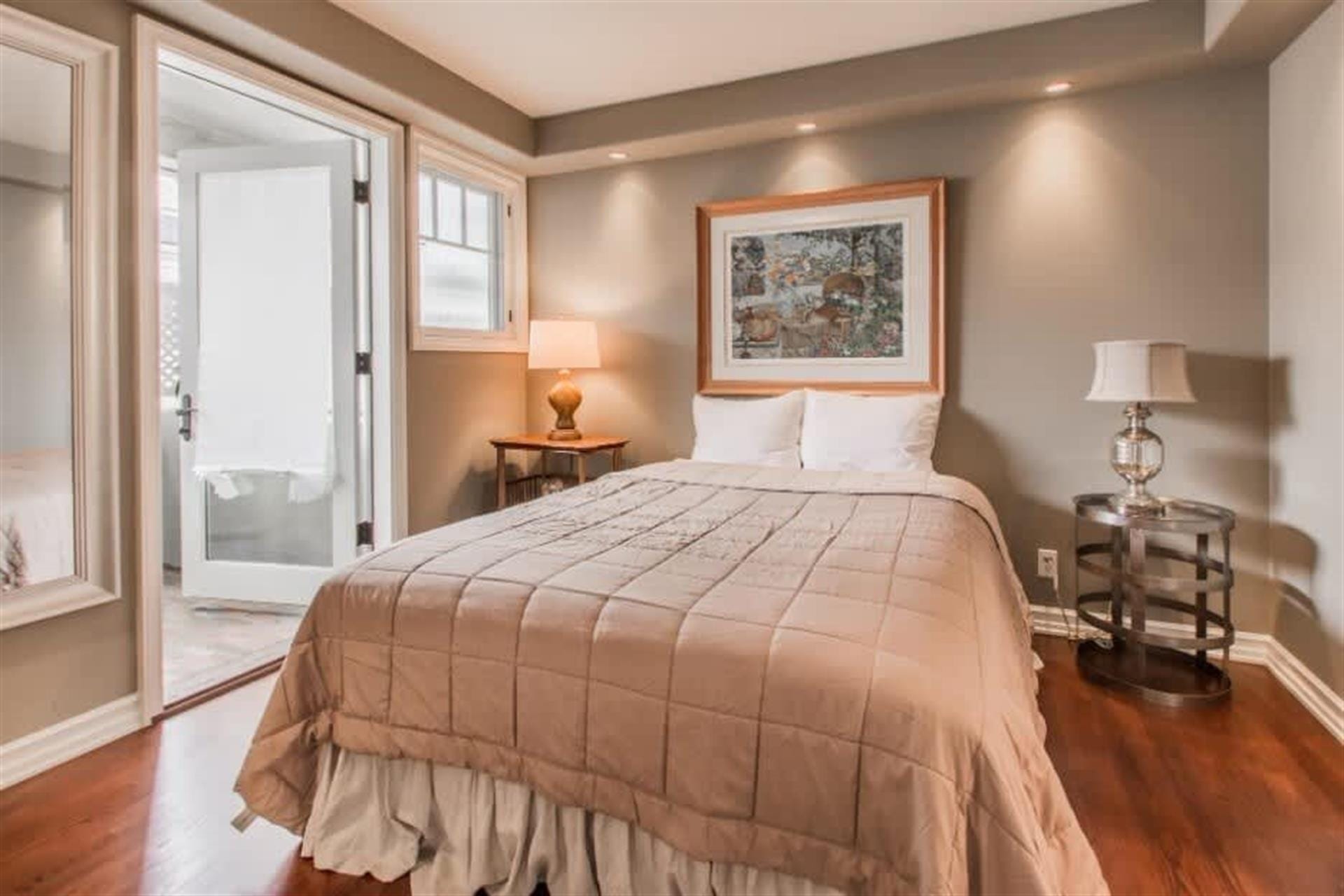 2204 Waterfront