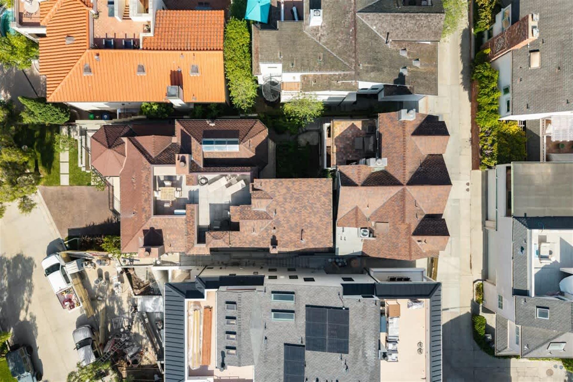 2204 Waterfront
