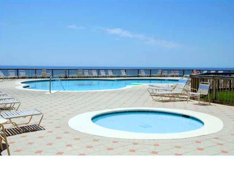 Beach House 104b