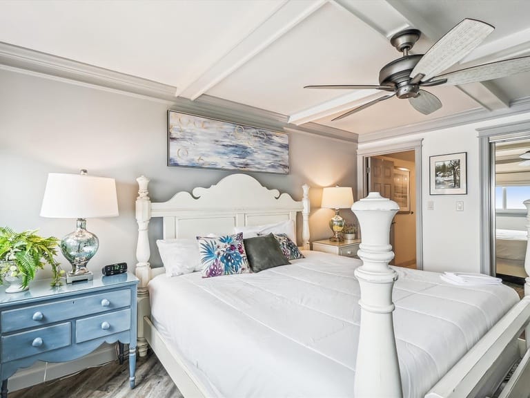 Beach House 203d
