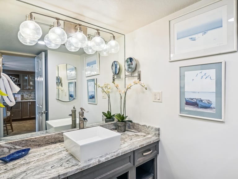 Beach House 203d