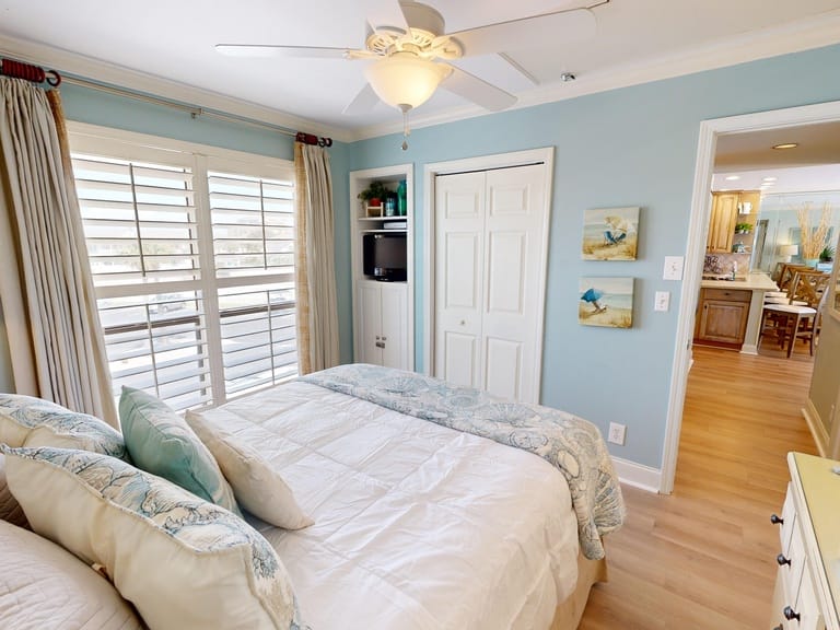 Sandpiper Cove