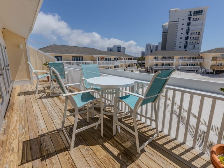 Sandpiper Cove