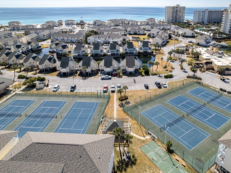 Sandpiper Cove