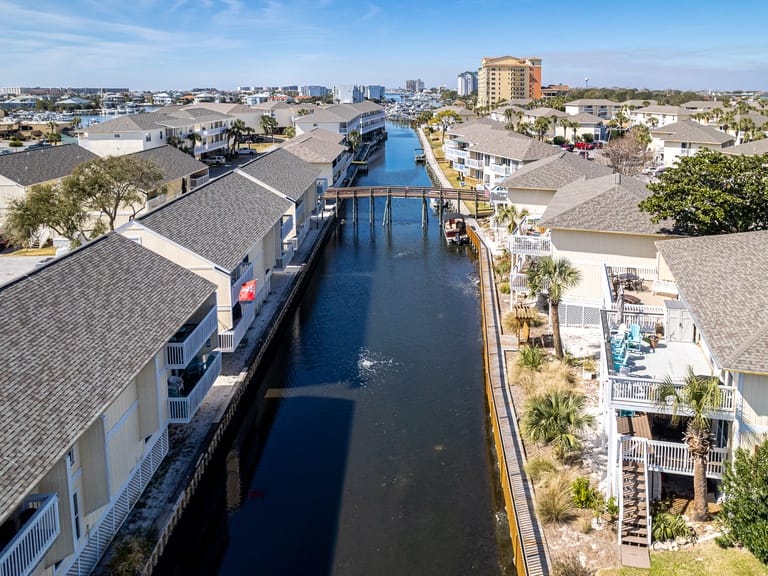 Sandpiper Cove